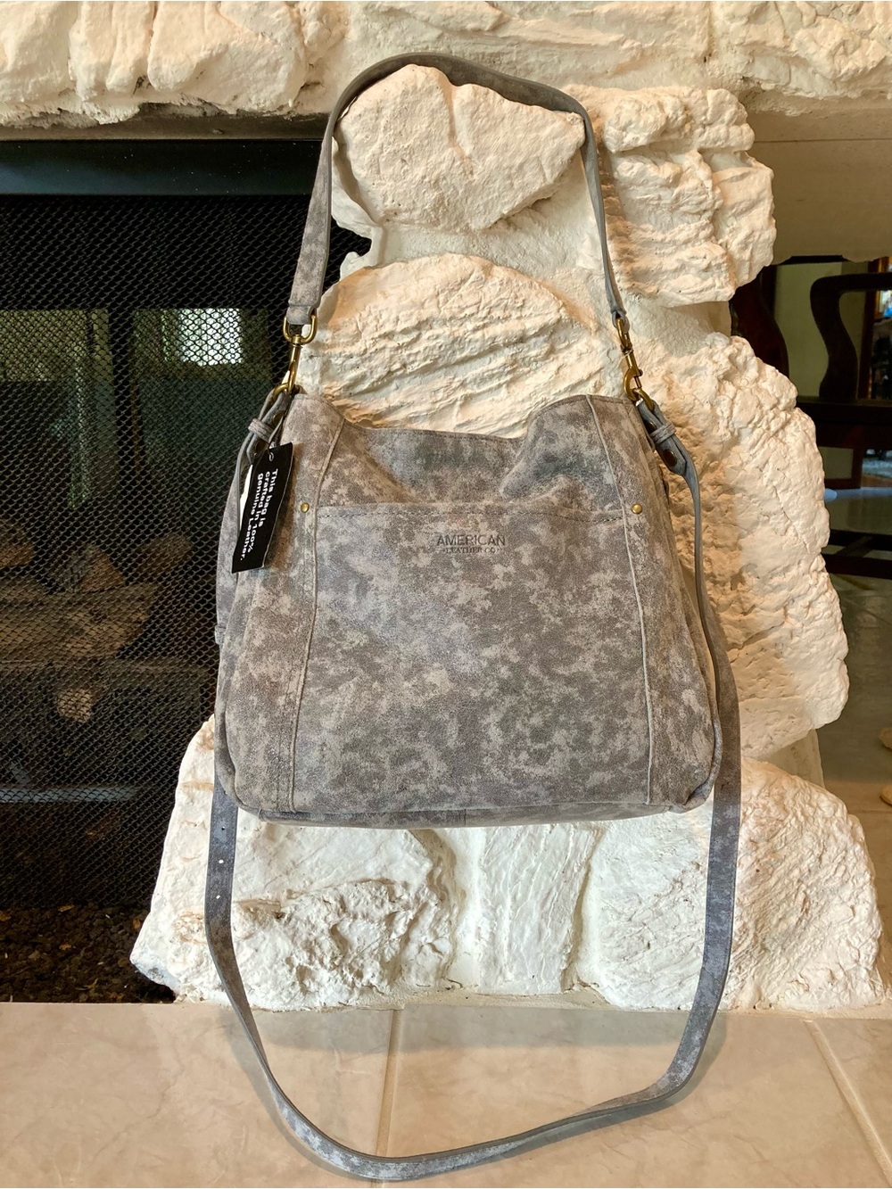 NWT American Leather Company Austin convertible crossbody/shoulder bag